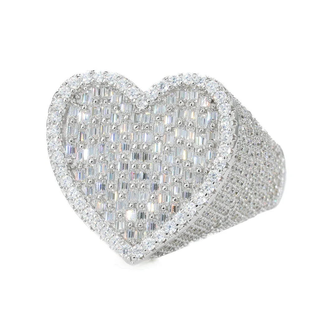 VVS Moissanite Baguette Heart Ring