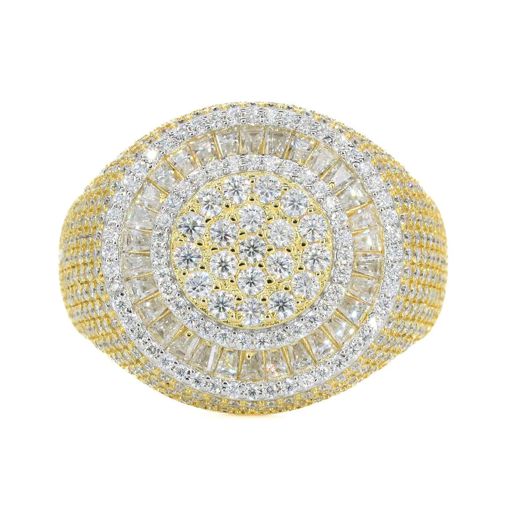 VVS Moissanite Baguette Round Face Ring