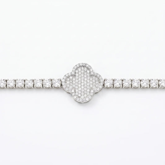 VVS Moissanite Clover Bracelet