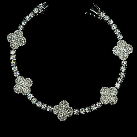 4mm VVS Clover Tennis Bracelet
