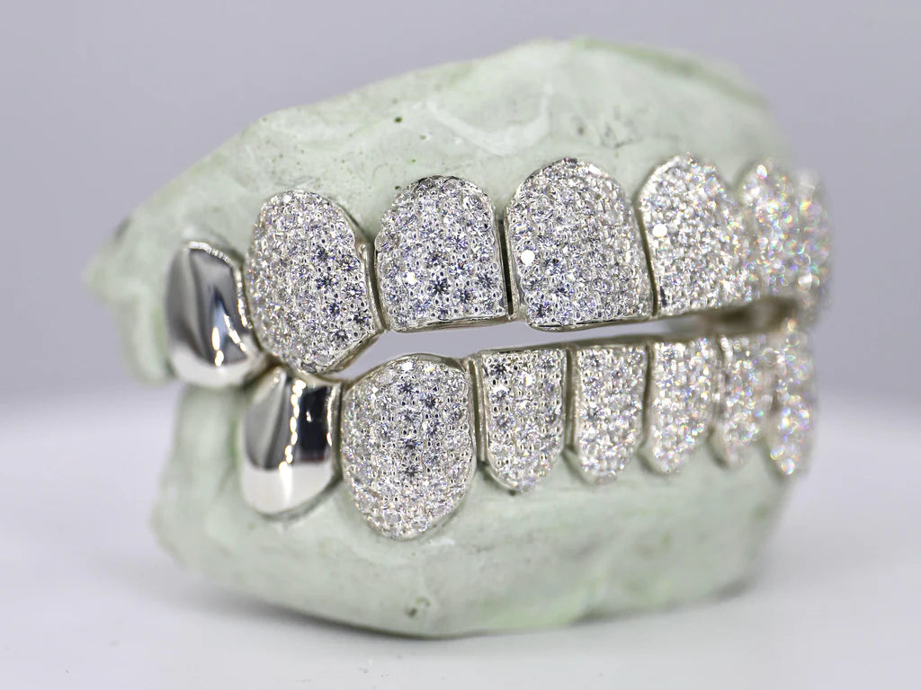 8 On 8 Capped VVS Moissanite Grillz